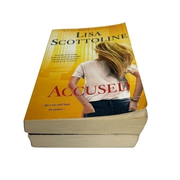 LISA SCOTTOLINE Books/Novels Bundle of 2 Fiction Trade Paperbacks Thriller - Picture 3 of 8